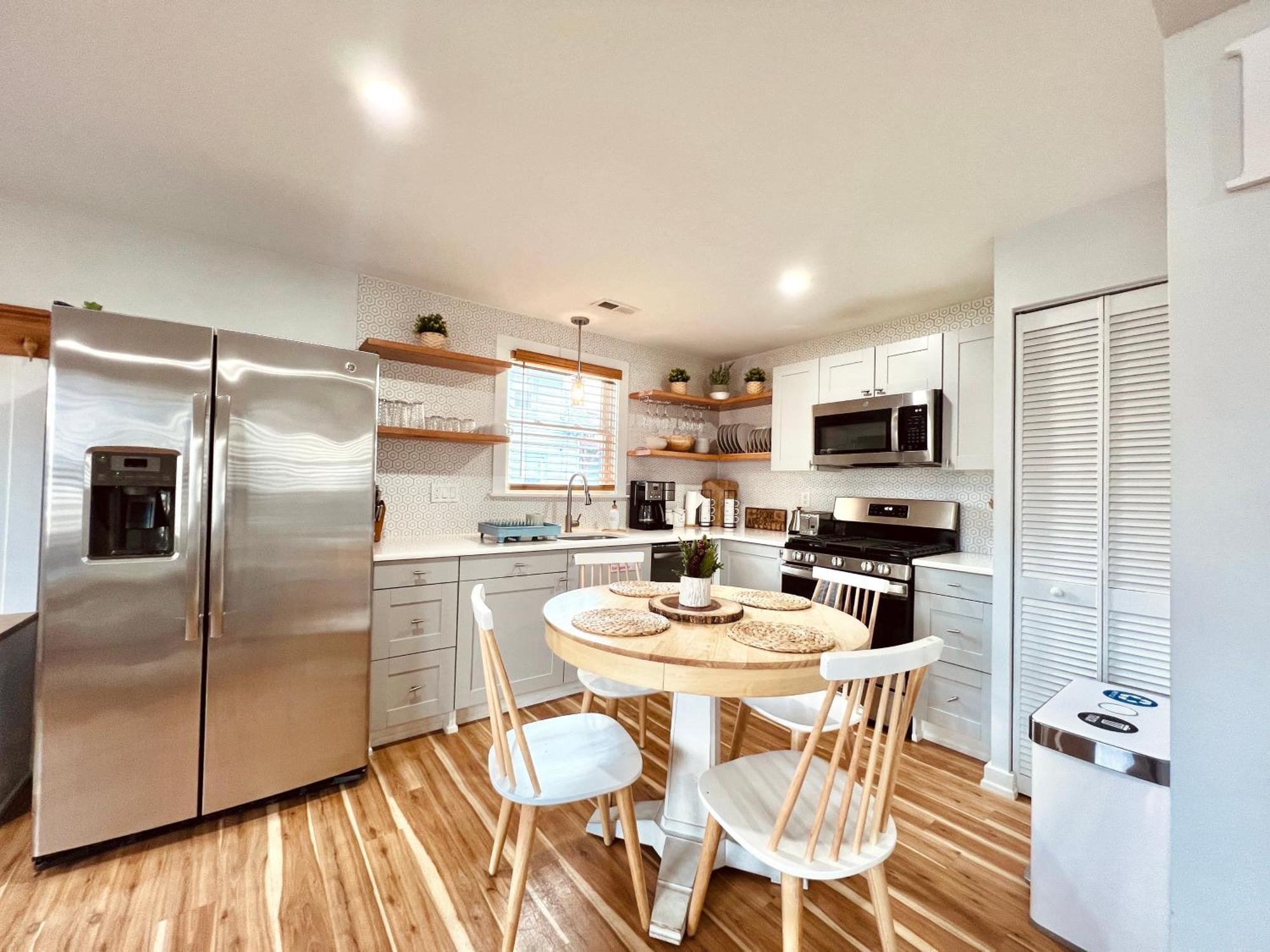 Unique Wildwood 3 Bedroom 1,5 Ba Entire House In The Heart Of Wildwood! Εξωτερικό φωτογραφία